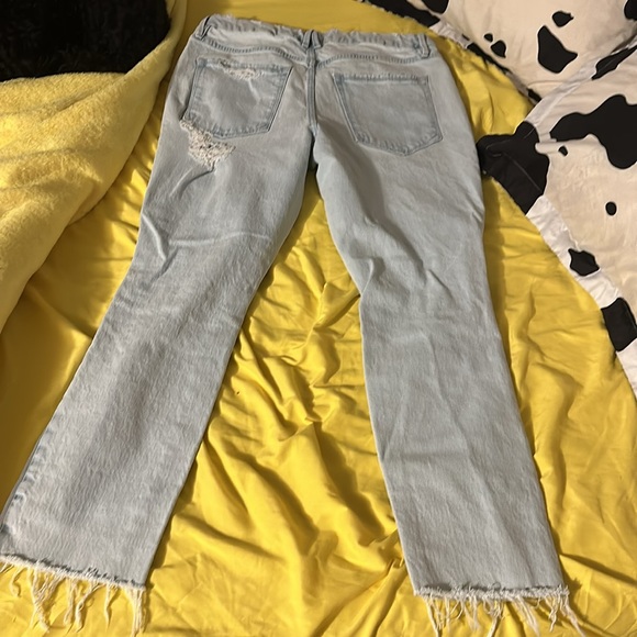 Good American Jeans - Picture 5 of 5